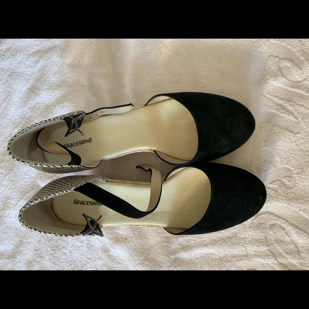 Wedges - Picture 3 of 6